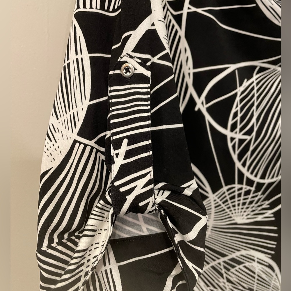 Fun Dress - Picture 2 of 4